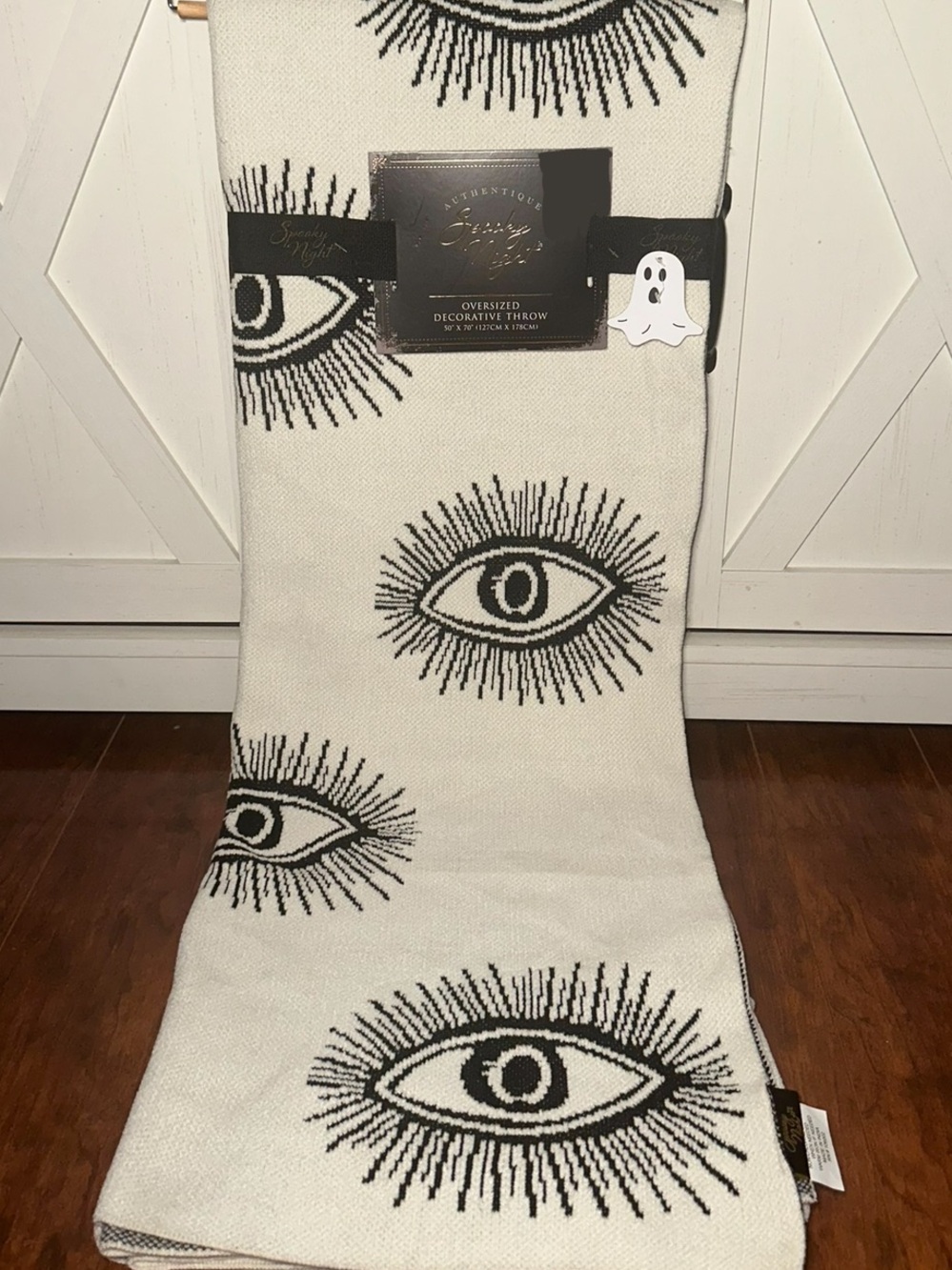 Evil Third Eye Motif Decorative Throw Blanket